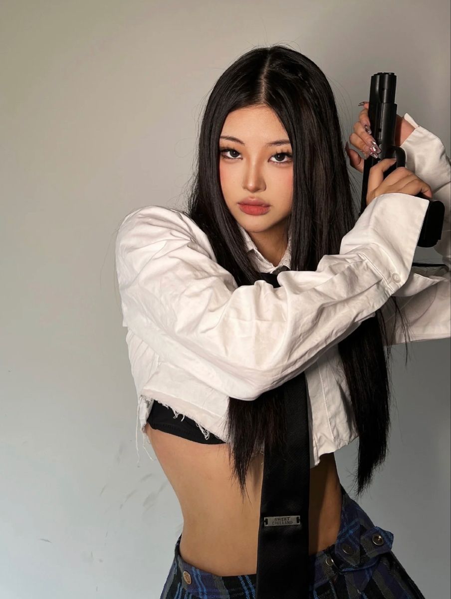 A cozy shot with Sassy girls — straight from Brisbane