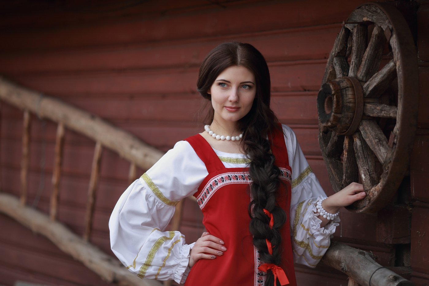 Girls in Slavic costumes in Brisbane