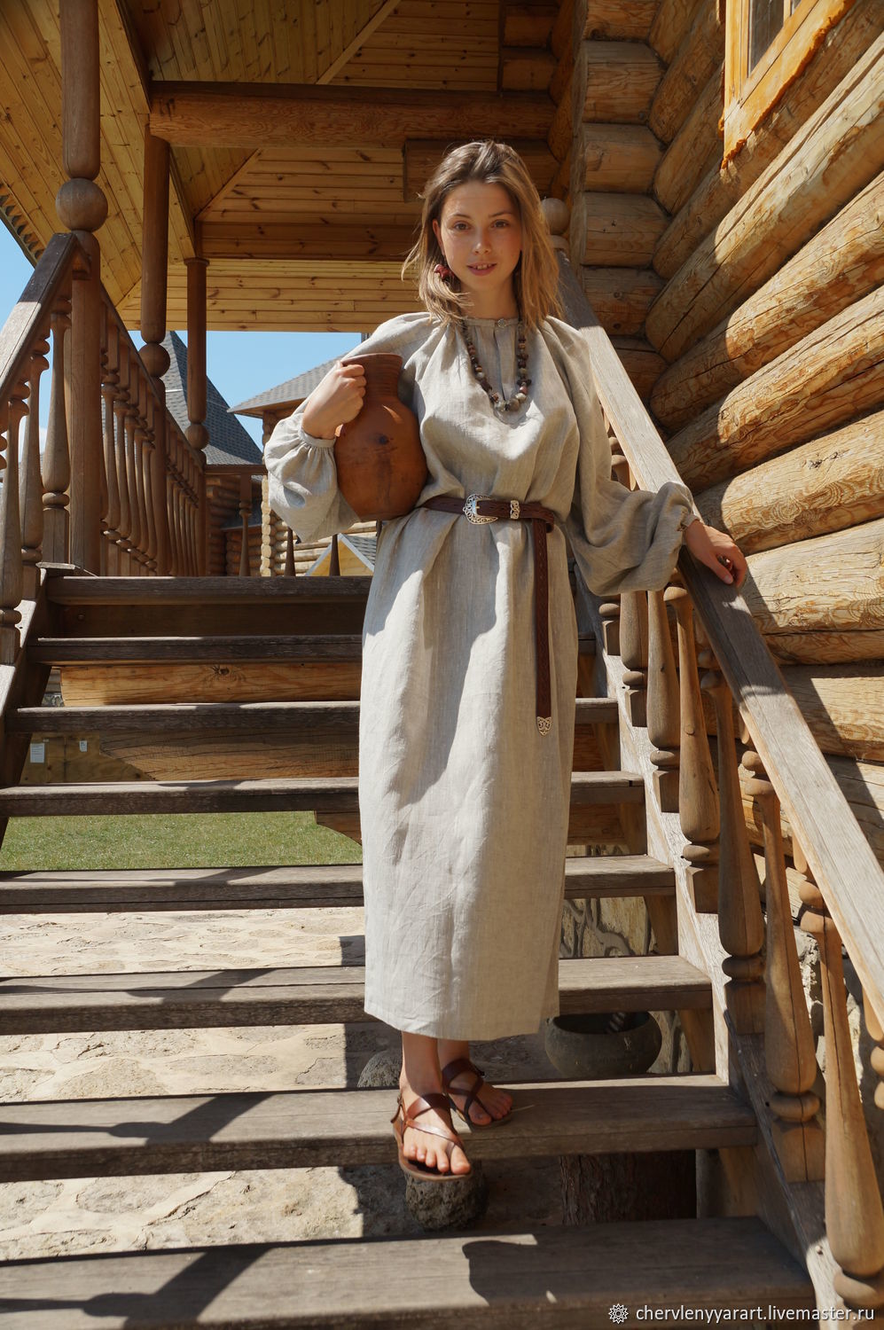 Girls in Slavic costumes in Brisbane